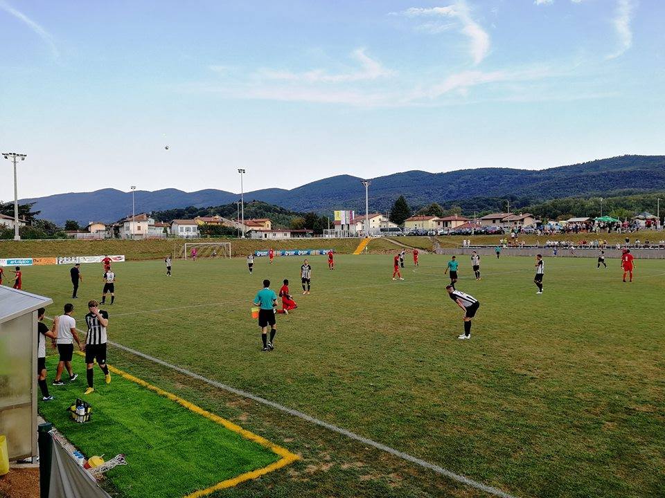 Prva točka med drugoligaško druščino