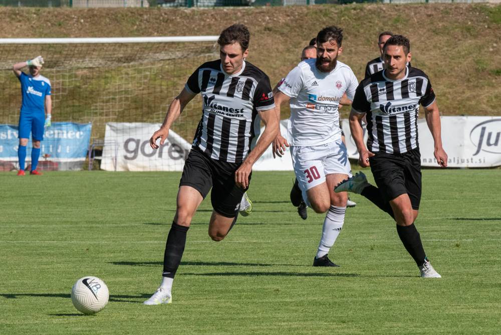 Delitev točk s Kranjčani