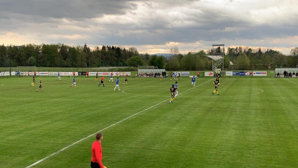 Brez točk na gostovanju v Radomljah