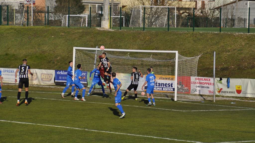 Ničla na prvi spomladanski tekmi