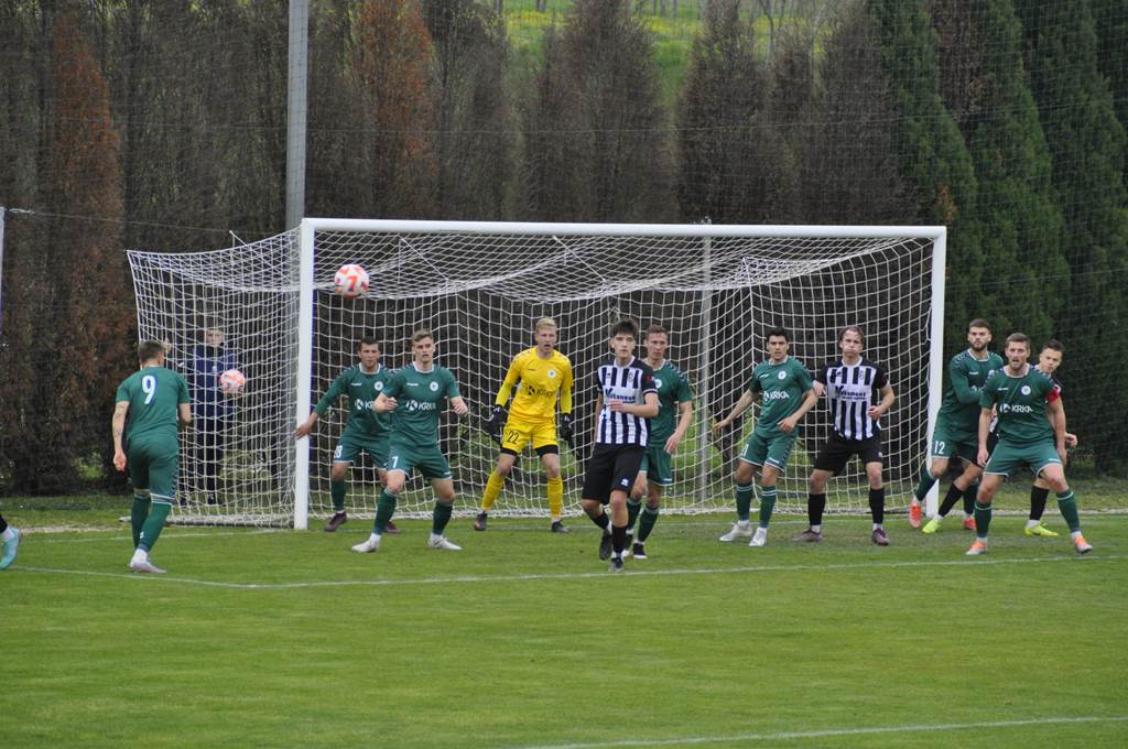 Tretjič zapored iztržili točko