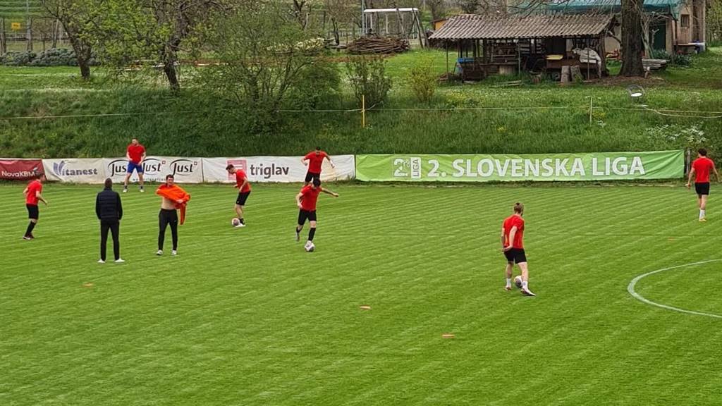 Visok poraz črnobelih v Dolinci