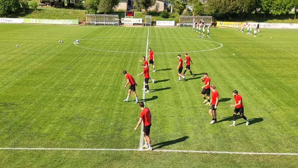 Črnobeli so se z Dravinjo razšli brez zadetkov