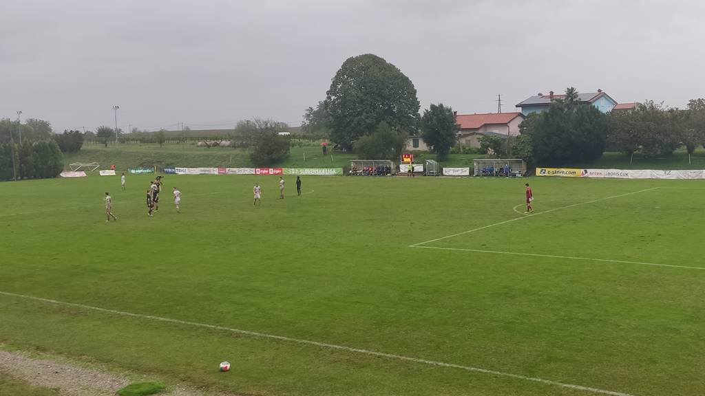 Delitev točk na preloženi tekmi v Dolinci