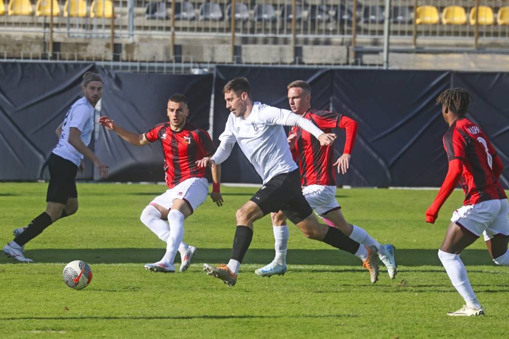 Delitev točk v Sežani